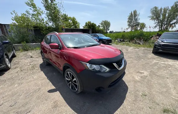 JN1BJ1CRXHW129770 2017 NISSAN ROGUE - Image 1