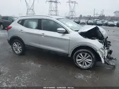 JN1BJ1CRXHW131728 2017 NISSAN ROGUE