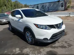 JN1BJ1CRXHW133253 2017 NISSAN ROGUE
