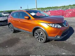 JN1BJ1CRXHW136637 2017 NISSAN ROGUE