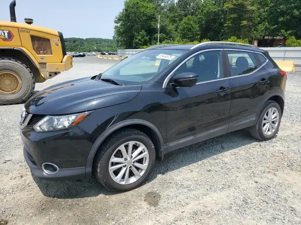 JN1BJ1CRXHW137223 2017 NISSAN ROGUE - Image 1