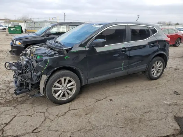 JN1BJ1CRXHW137920 2017 NISSAN ROGUE - Image 1