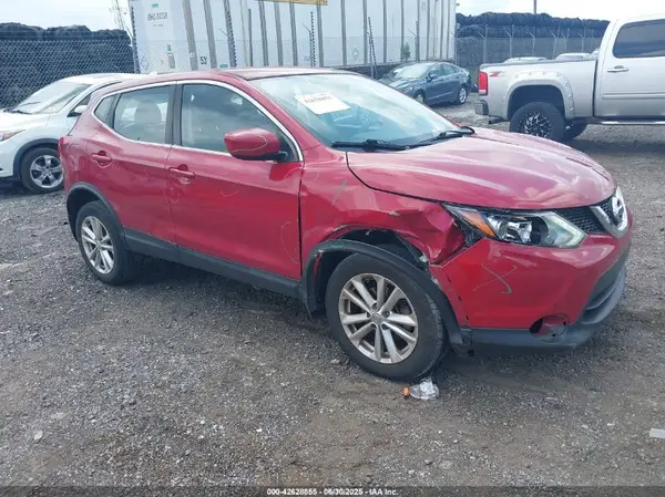 JN1BJ1CRXHW141983 2017 NISSAN ROGUE - Image 1