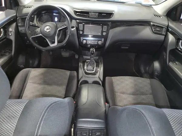 JN1BJ1CRXHW142924 2017 NISSAN ROGUE - Image 8