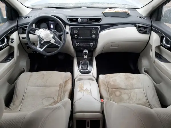 JN1BJ1CRXJW200147 2018 NISSAN ROGUE - Image 8
