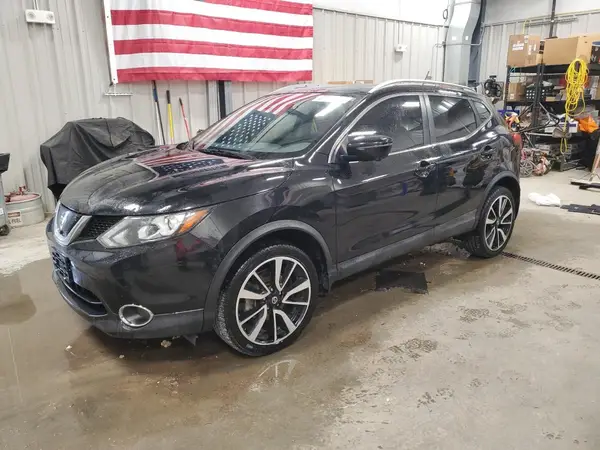 JN1BJ1CRXJW203937 2018 NISSAN ROGUE - Image 1