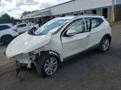 JN1BJ1CRXJW252068 2018 NISSAN ROGUE