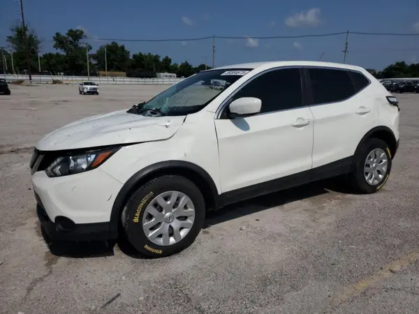 JN1BJ1CRXJW255827 2018 NISSAN ROGUE - Image 1