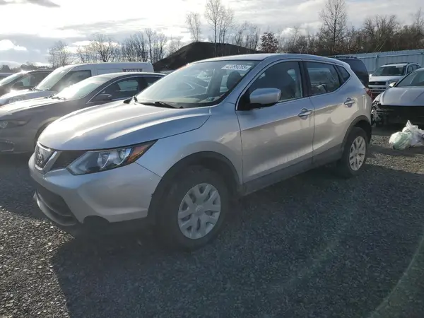 JN1BJ1CRXJW256136 2018 NISSAN ROGUE - Image 1