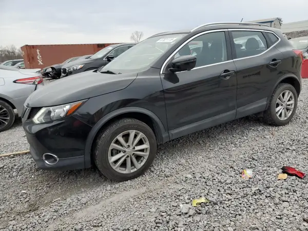 JN1BJ1CRXJW262311 2018 NISSAN ROGUE - Image 1