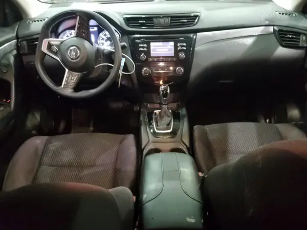 JN1BJ1CRXJW267329 2018 NISSAN ROGUE - Image 8