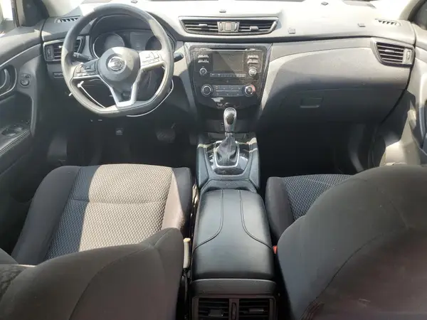 JN1BJ1CRXJW268108 2018 NISSAN ROGUE - Image 8