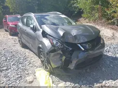 JN1BJ1CRXJW268240 2018 NISSAN ROGUE