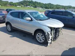 JN1BJ1CRXJW269033 2018 NISSAN ROGUE