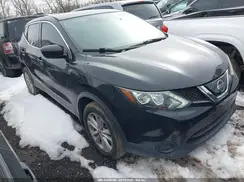 JN1BJ1CRXJW283479 2018 NISSAN ROGUE