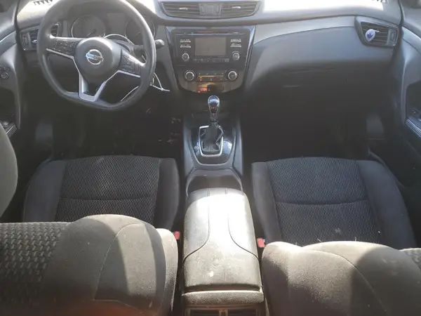 JN1BJ1CRXJW283921 2018 NISSAN ROGUE - Image 8