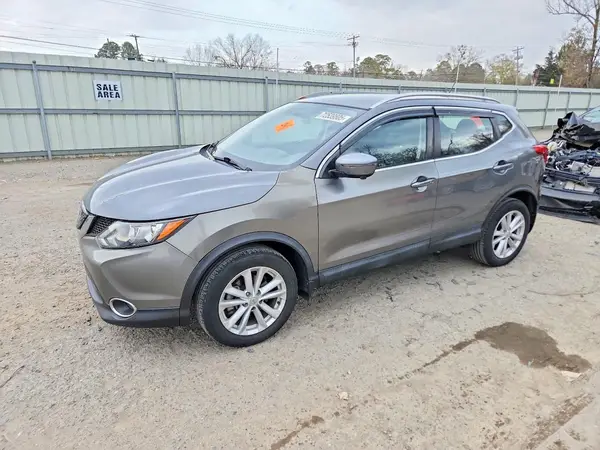 JN1BJ1CRXJW284129 2018 NISSAN ROGUE - Image 1