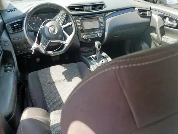 JN1BJ1CRXJW286902 2018 NISSAN ROGUE - Image 8