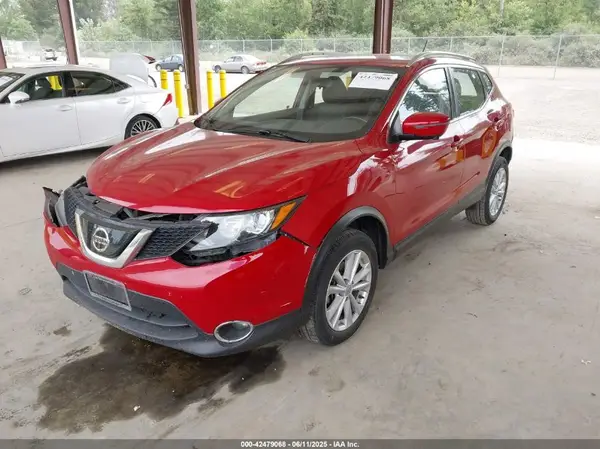 JN1BJ1CRXJW294482 2018 NISSAN ROGUE - Image 2
