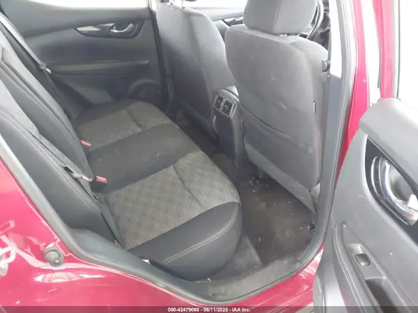 JN1BJ1CRXJW294482 2018 NISSAN ROGUE - Image 8