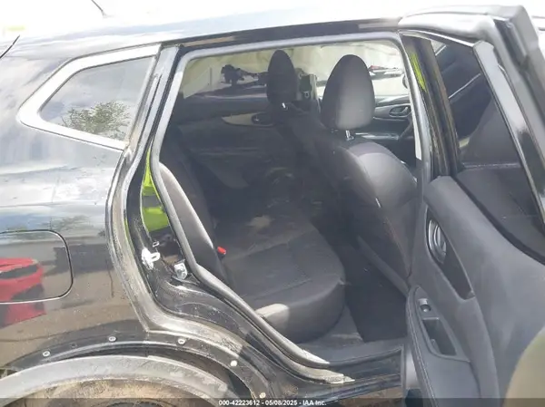 JN1BJ1CRXKW316093 2019 NISSAN ROGUE - Image 8