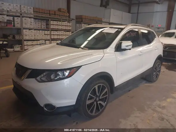 JN1BJ1CRXKW321536 2019 NISSAN ROGUE - Image 2