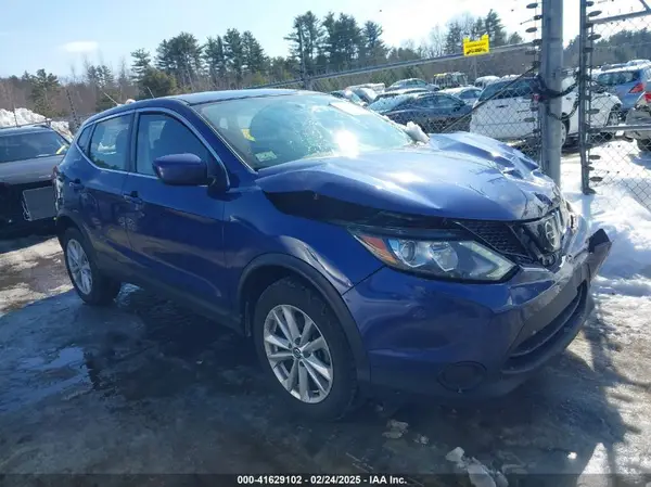 JN1BJ1CRXKW327448 2019 NISSAN ROGUE - Image 1