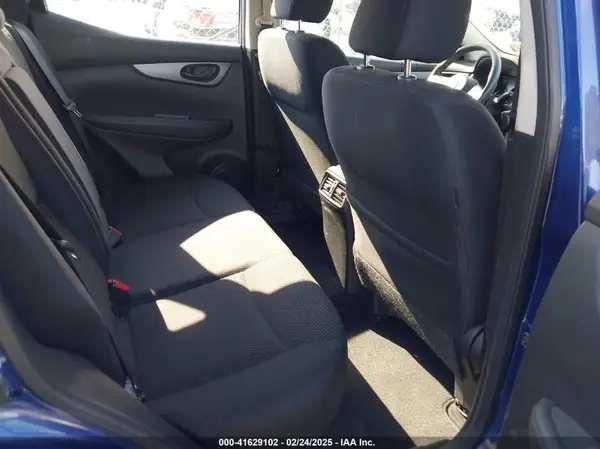 JN1BJ1CRXKW327448 2019 NISSAN ROGUE - Image 8