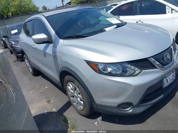 JN1BJ1CRXKW338000 2019 NISSAN ROGUE - Image 1