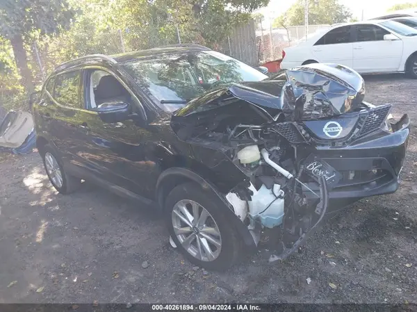 JN1BJ1CRXKW348378 2019 NISSAN ROGUE - Image 1