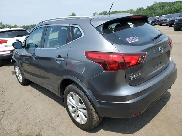 JN1BJ1CRXKW623845 2019 NISSAN ROGUE - Image 2