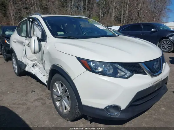 JN1BJ1CRXKW626633 2019 NISSAN ROGUE - Image 1