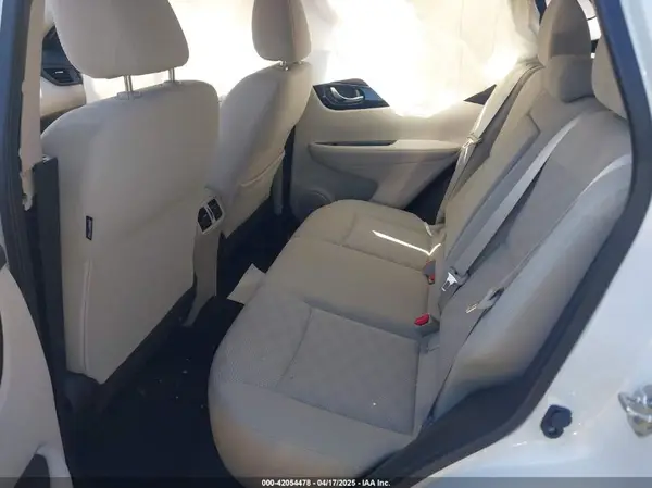 JN1BJ1CRXKW626633 2019 NISSAN ROGUE - Image 8