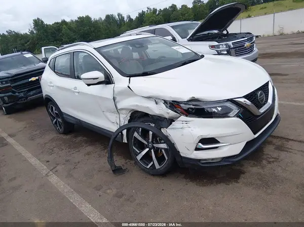 JN1BJ1CV1LW256106 2020 NISSAN ROGUE - Image 1