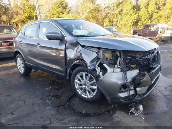 JN1BJ1CV1LW272189 2020 NISSAN ROGUE - Image 1