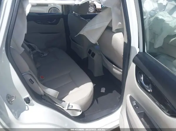 JN1BJ1CV1MW315852 2021 NISSAN ROGUE - Image 8