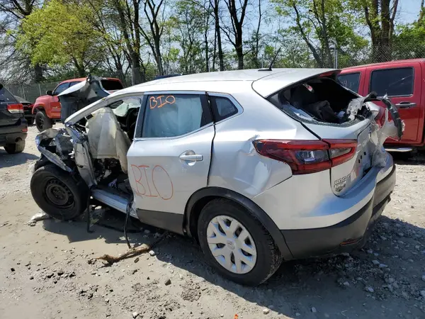 JN1BJ1CV2LW256227 2020 NISSAN ROGUE - Image 2