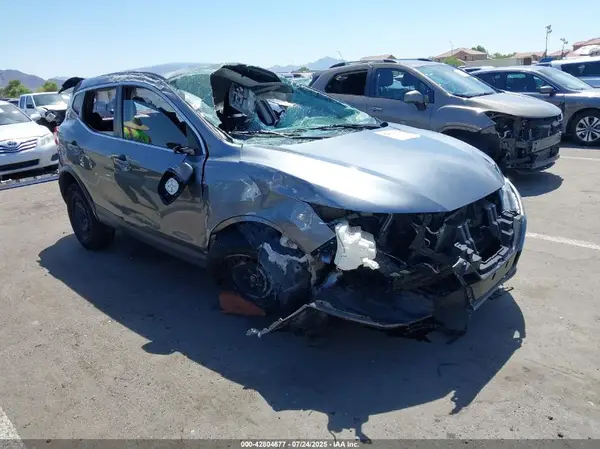 JN1BJ1CV2LW260262 2020 NISSAN ROGUE - Image 1