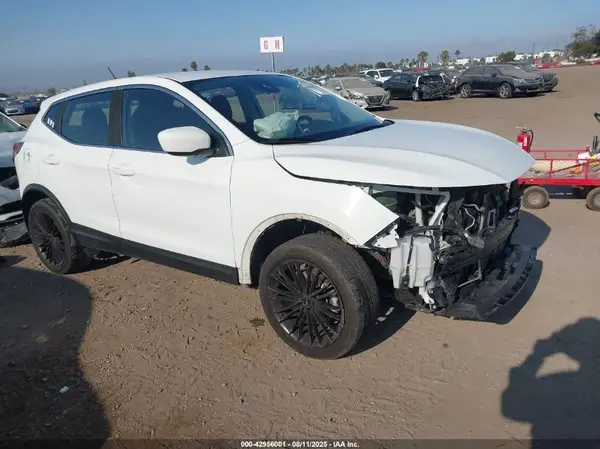 JN1BJ1CV2LW261881 2020 NISSAN ROGUE - Image 1