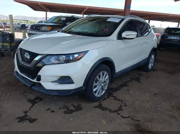 JN1BJ1CV2LW271648 2020 NISSAN ROGUE - Image 2
