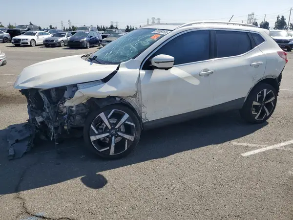 JN1BJ1CV2LW544040 2020 NISSAN ROGUE - Image 1