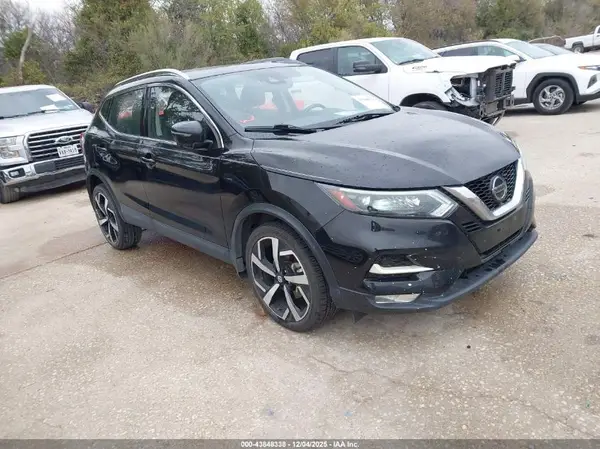 JN1BJ1CV2MW323085 2021 NISSAN ROGUE