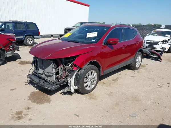 JN1BJ1CV3LW263154 2020 NISSAN ROGUE - Image 2