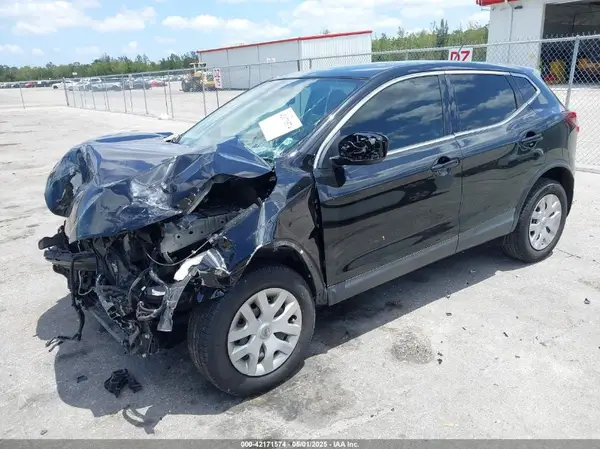 JN1BJ1CV3LW279077 2020 NISSAN ROGUE - Image 2