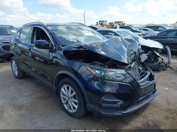 JN1BJ1CV3LW542815 2020 NISSAN ROGUE - Image 1