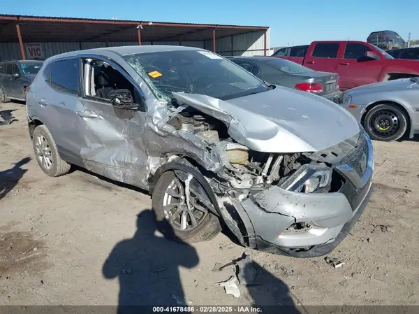 JN1BJ1CV3LW543155 2020 NISSAN ROGUE - Image 1