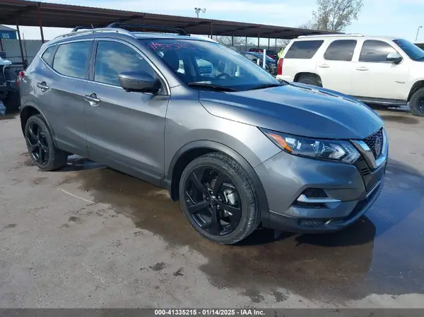 JN1BJ1CV3MW568574 2021 NISSAN ROGUE - Image 1