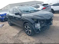JN1BJ1CV4LW257203 2020 NISSAN ROGUE
