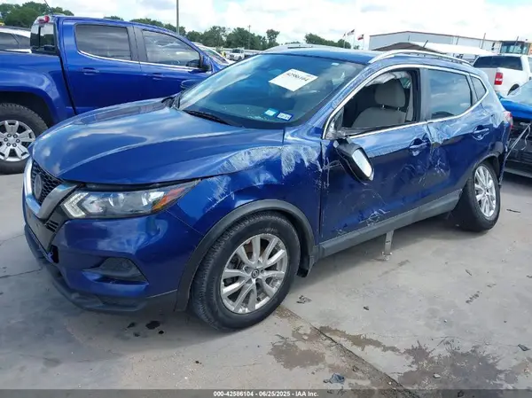 JN1BJ1CV4LW265365 2020 NISSAN ROGUE - Image 2