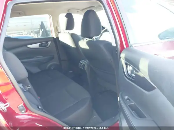 JN1BJ1CV4LW266323 2020 NISSAN ROGUE - Image 8